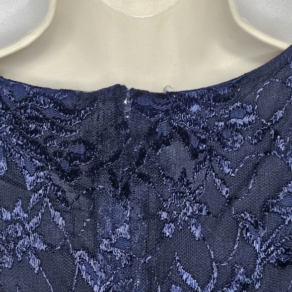 VTG Women ABS Evening Collection Neiman Marcus Navy Blue Floral Lace Dress Sze 4 - Picture 10 of 15